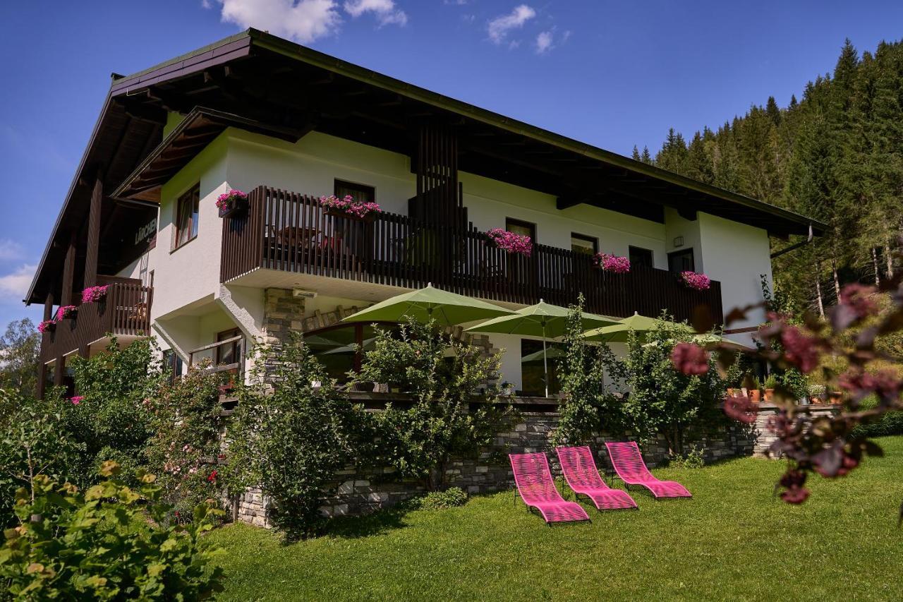 Hotel Laerchenhof Kleinarl Exterior foto
